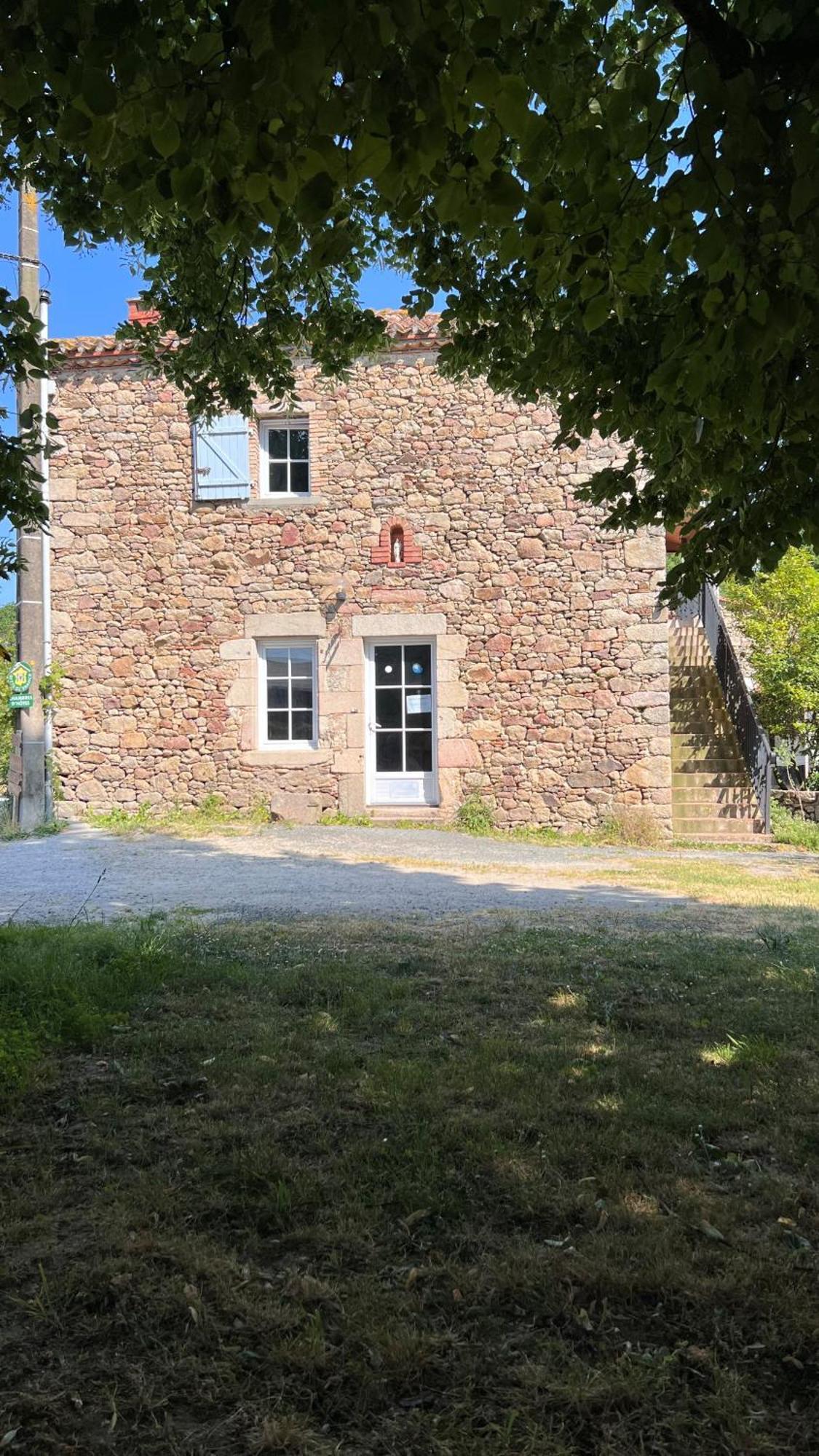 La Milliere - Piscine & Campagne - Cathelineau & Lescure Bed & Breakfast Le Poire-sur-Vie Exterior photo