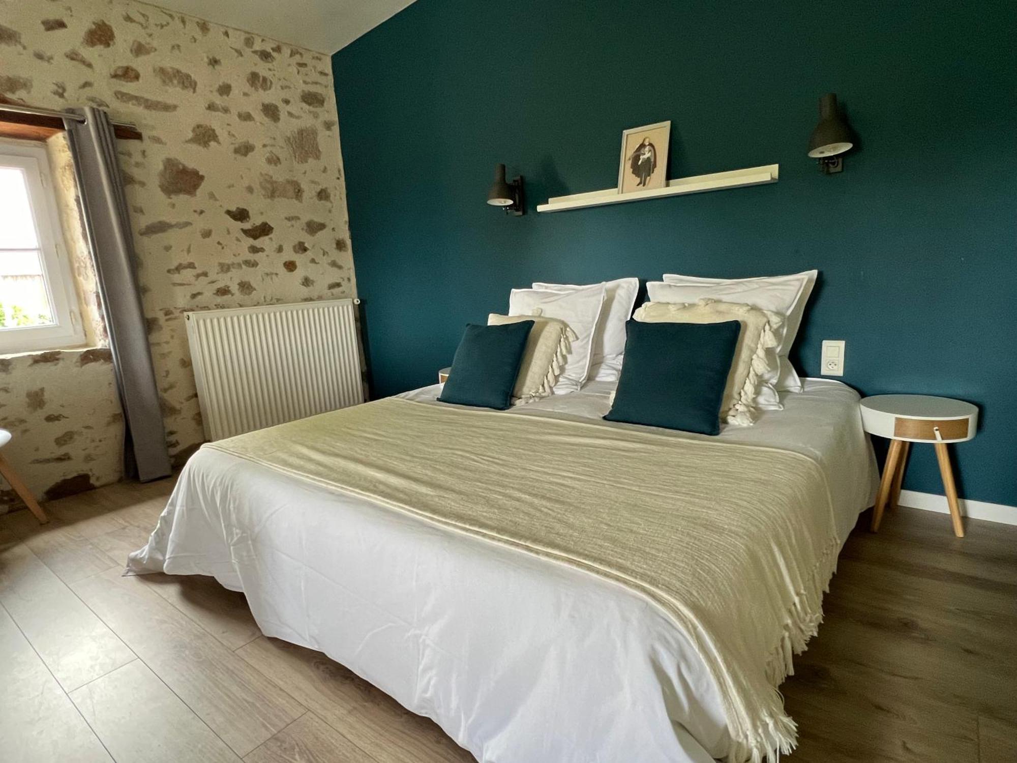 La Milliere - Piscine & Campagne - Cathelineau & Lescure Bed & Breakfast Le Poire-sur-Vie Exterior photo