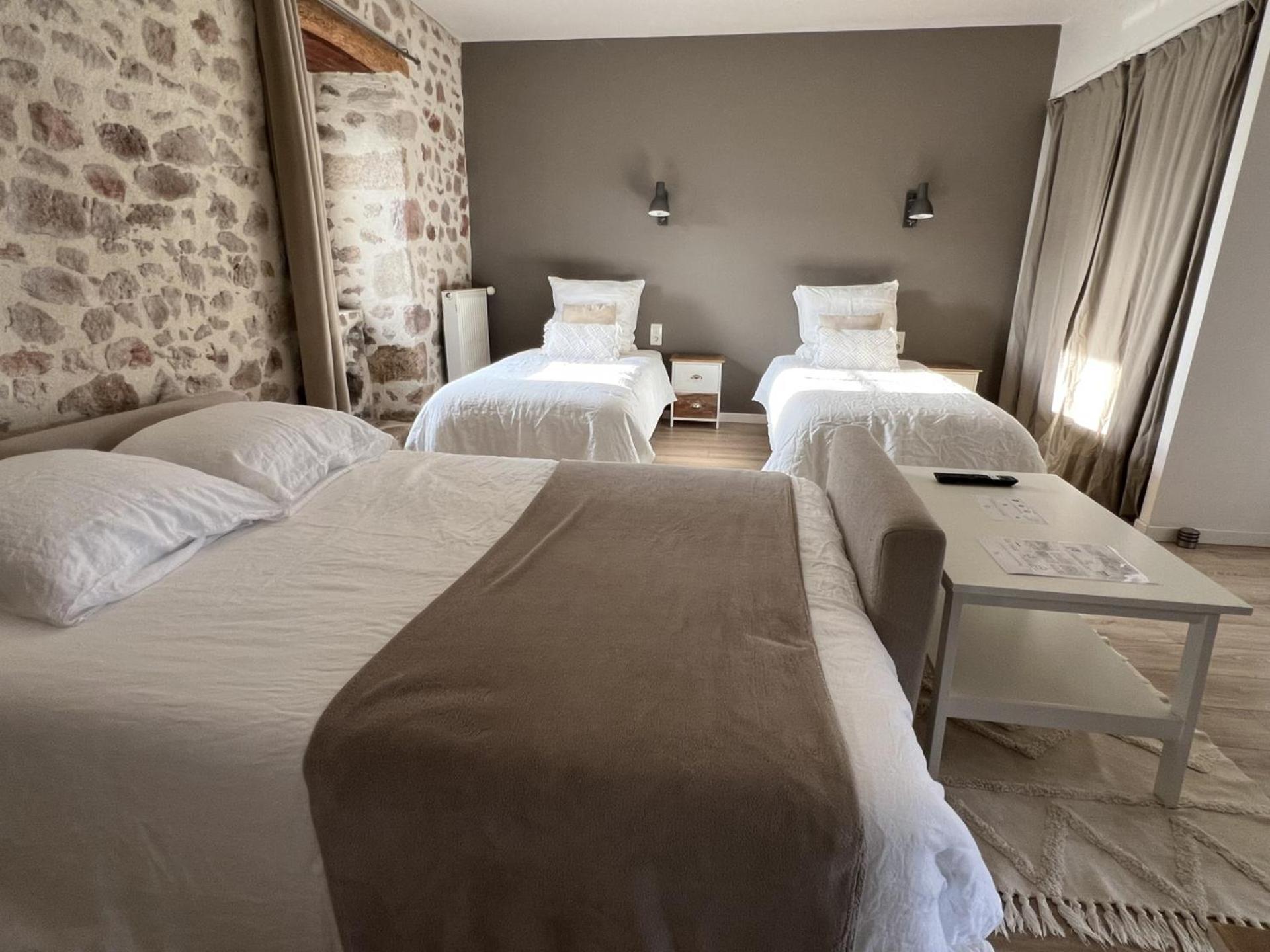 La Milliere - Piscine & Campagne - Cathelineau & Lescure Bed & Breakfast Le Poire-sur-Vie Exterior photo
